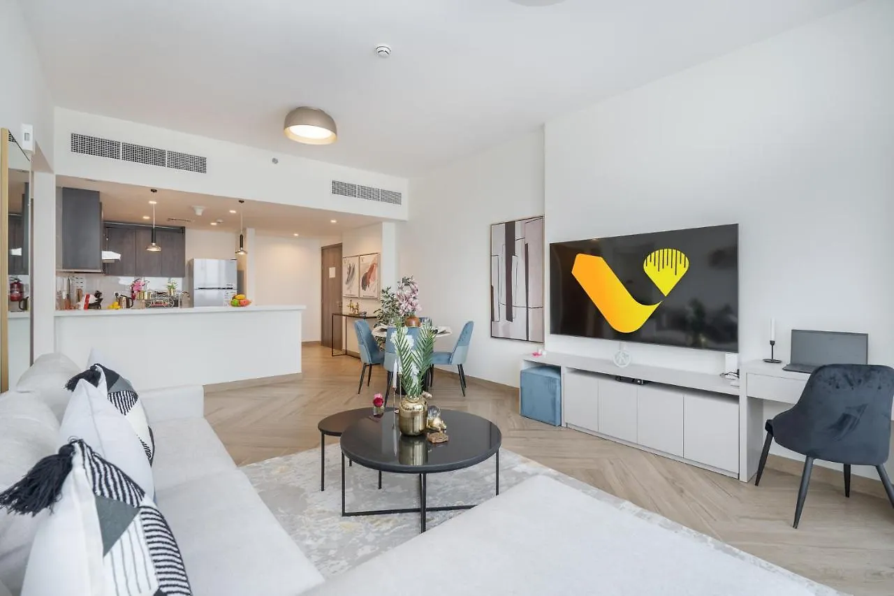 Vogue Al Wasl 1 Residence West 13Th Floor With Large Balcony For View Of Sheikh Zaid Road And One Za'Abeel Tower And Burj Khalifa, Walkable To Metro With Easy Access To Sheikh Zayed Road & Dubai World Trade Centre United Arab Emirates