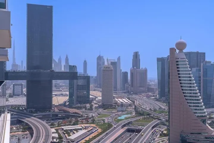 Vogue Al Wasl 1 Residence West 13Th Floor With Large Balcony For View Of Sheikh Zaid Road And One Za'Abeel Tower And Burj Khalifa, Walkable To Metro With Easy Access To Sheikh Zayed Road & Dubai World Trade Centre 0*,
