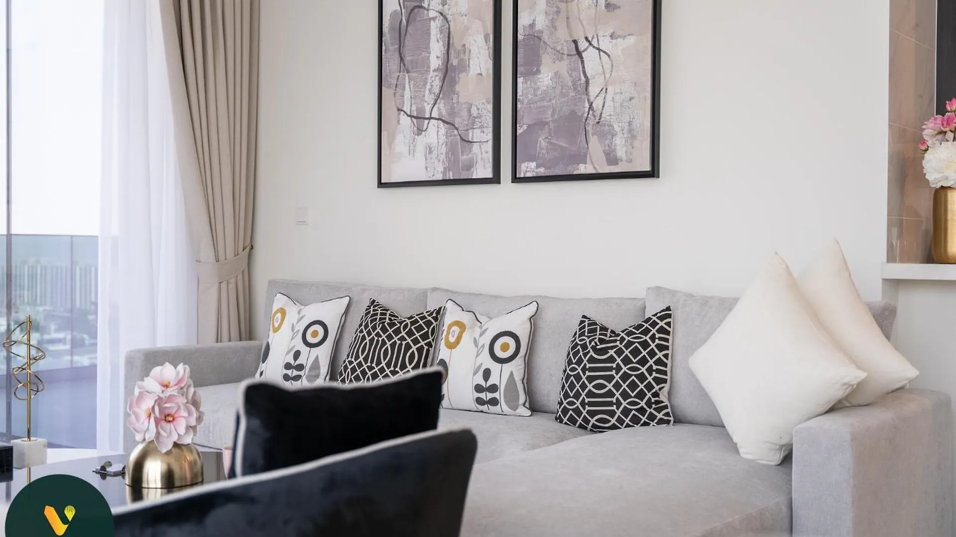 Vogue Al Wasl 1 Residence West 13Th Floor With Large Balcony For View Of Sheikh Zaid Road And One Za'Abeel Tower And Burj Khalifa, Walkable To Metro With Easy Access To Sheikh Zayed Road & Dubai World Trade Centre 0*,  United Arab Emirates