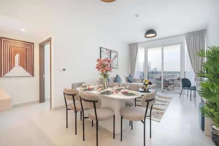 Vogue Al Wasl 1 Residence West 13Th Floor With Large Balcony For View Of Sheikh Zaid Road And One Za'Abeel Tower And Burj Khalifa, Walkable To Metro With Easy Access To Sheikh Zayed Road & Dubai World Trade Centre